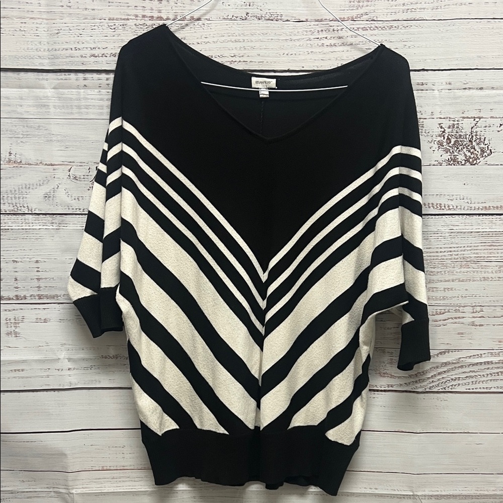 Black and White Striped Women's Sweater